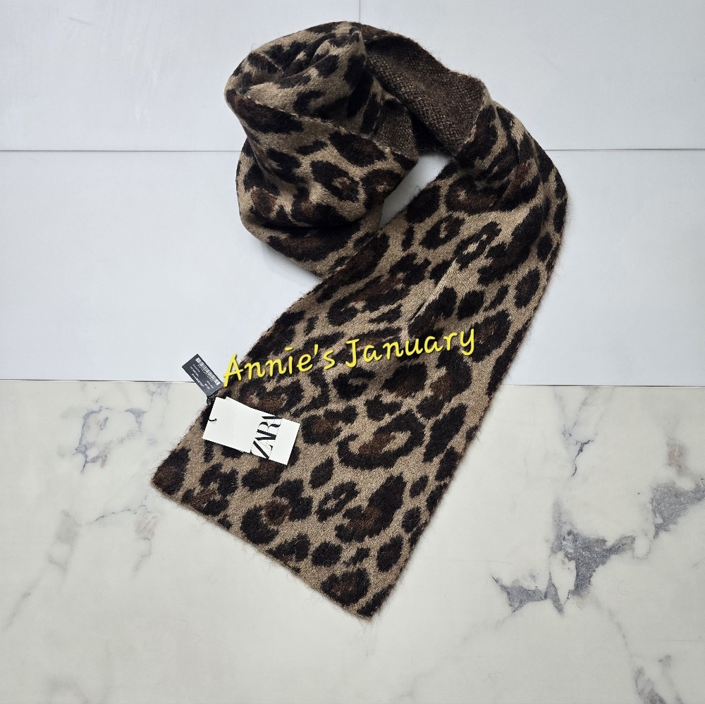 ZARA Women's Wool+Alpaca Animal Printed Knit Scarf(Taupe-brown, Size:M) - Picture 6 of 6